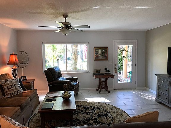 3rd image of 8830 SW 98th Pl Unit C