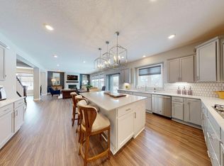 7340 Auburn Ln, Inver Grove Heights, MN 55077