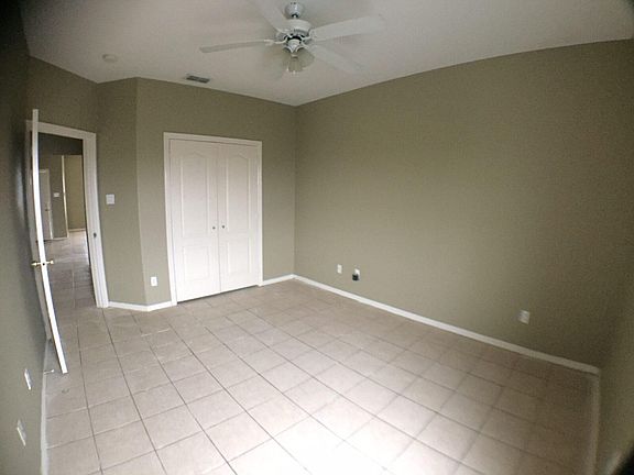 5th image of 8512 Hillcrest Ln #8