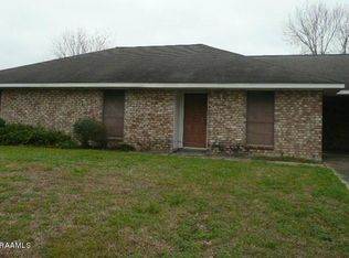 113 Saint Nicholas Dr, Lafayette, LA 70506