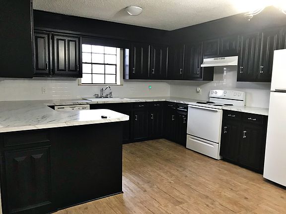 4th image of 104 Longhorn Dr