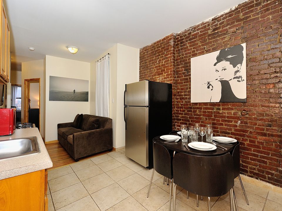 1st image of 412 W 46th St #4FN