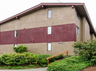 Husky Villas, Seattle, WA 98105