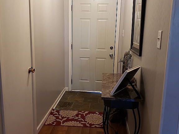 5th image of 4714 Glenlea Dr