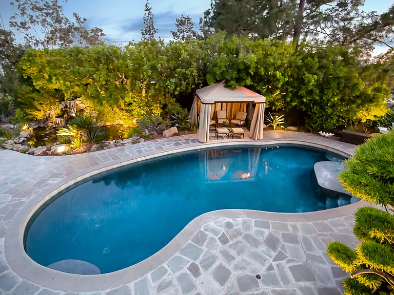 1131 Miradero Rd — Photo 33