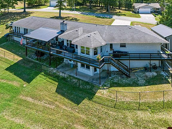 3rd image of 763 Hickory Flats Ln