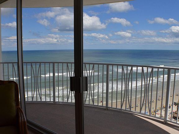 4th image of 2625 S Atlantic Ave APT 17SE