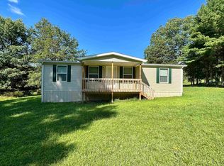 111 Shady Pine Ln, Independence, WV 26374