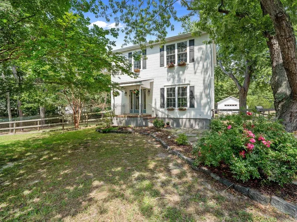 57 Leeds Point Rd, Galloway, NJ 08205