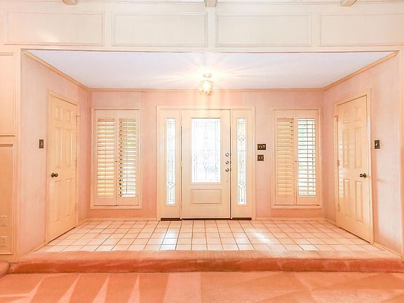 5th image of 9404 Nashville Ave