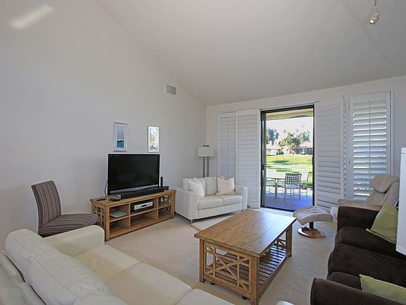 3rd image of 191 Seville Cir