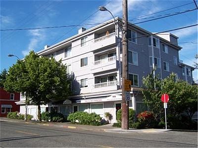 1st image of 1000 NE 88th St APT 206