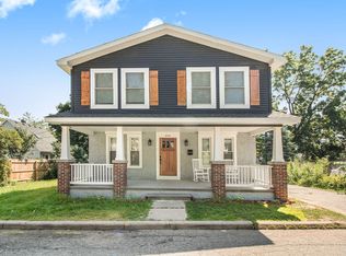 216 Bucholz Ct, Ann Arbor, MI 48103