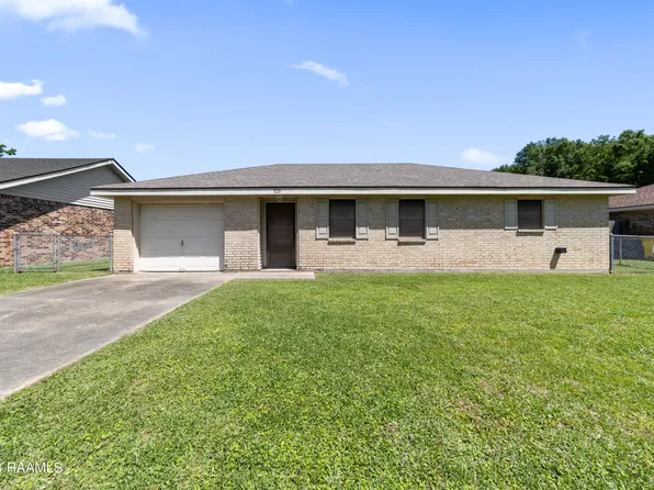 120 Sis Ln, Carencro, LA 70520