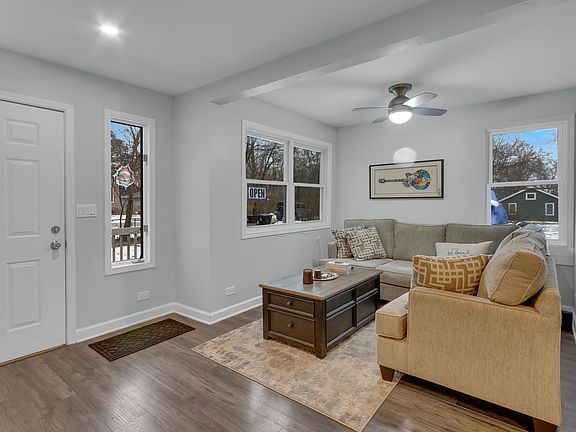 3rd image of 5421 Cleveland Dr