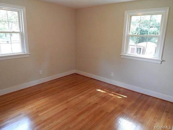 4th image of 8207 Galway Ln