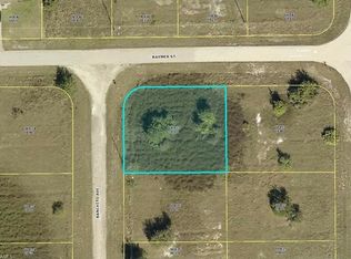335 Ranchito Ave, Lehigh Acres, FL 33974