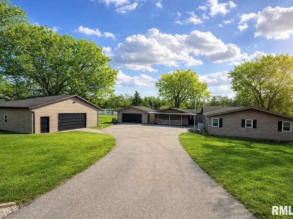 16103 E Blackfoot Dr, Cuba, IL 61427