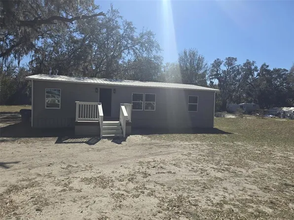 37344 Stanford Ave, Zephyrhills, FL 33541