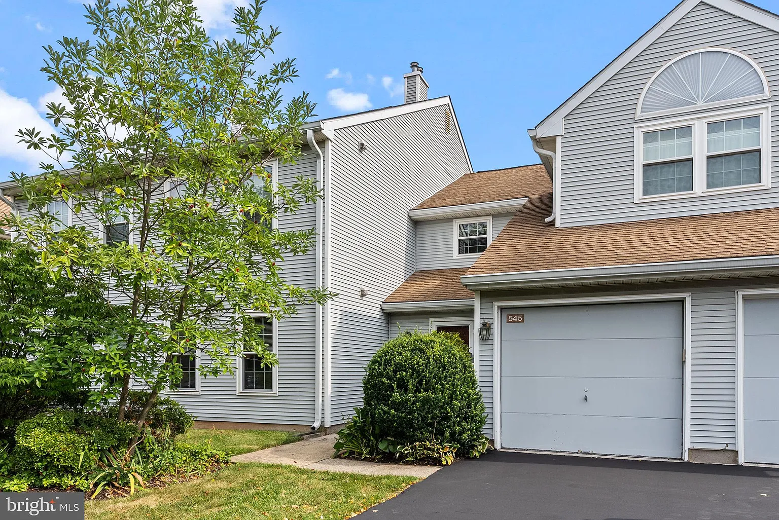 545 Cedar Hollow Dr photo 1