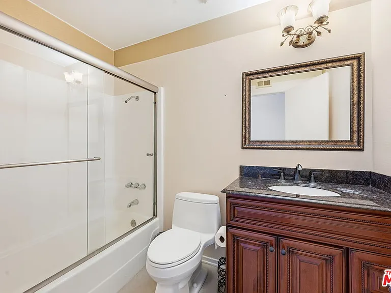 29107 Hillrise Dr — Photo 15