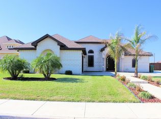 1054 Riverbend St, Rio Grande City, TX 78582