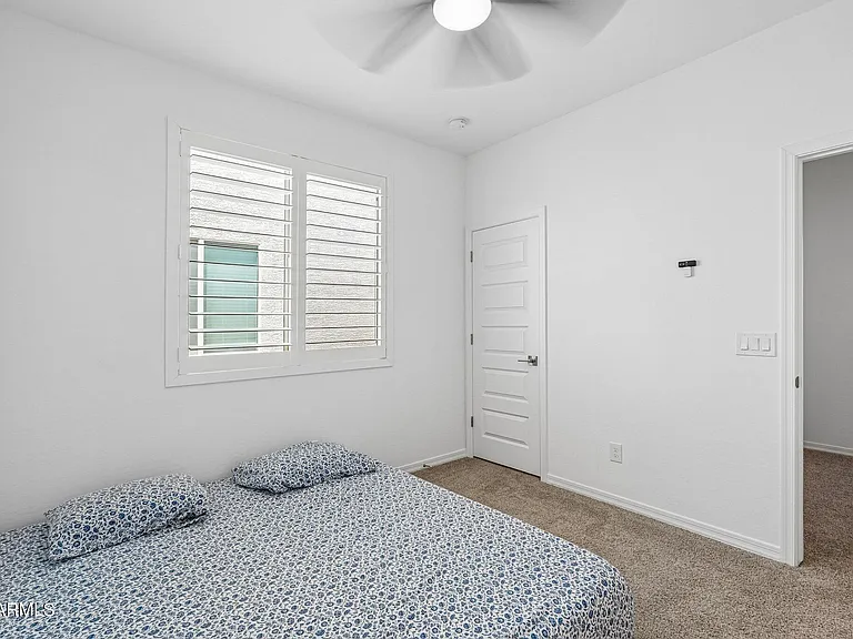 9019 W Denton Ln — Photo 47