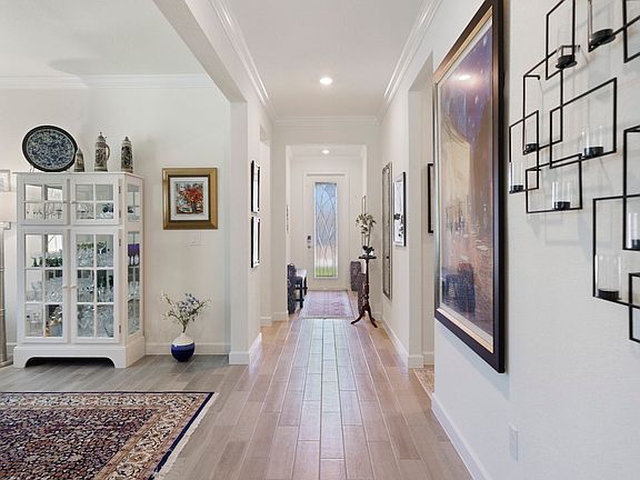 5th image of 5945 Sequoia Cir