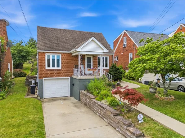 1711 Maine Ave, West Mifflin, PA 15122