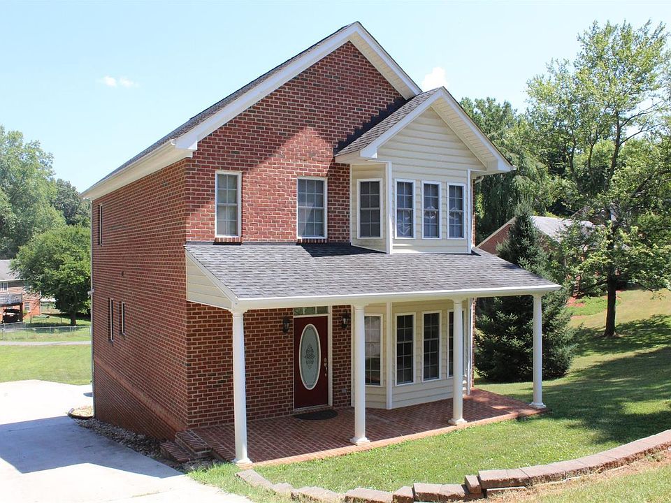 1st image of 2108 Mimosa Dr