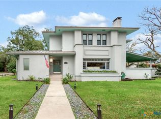 503 S Austin St, Seguin, TX 78155