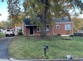 1607 Dennison Ave, Staunton, VA 24401