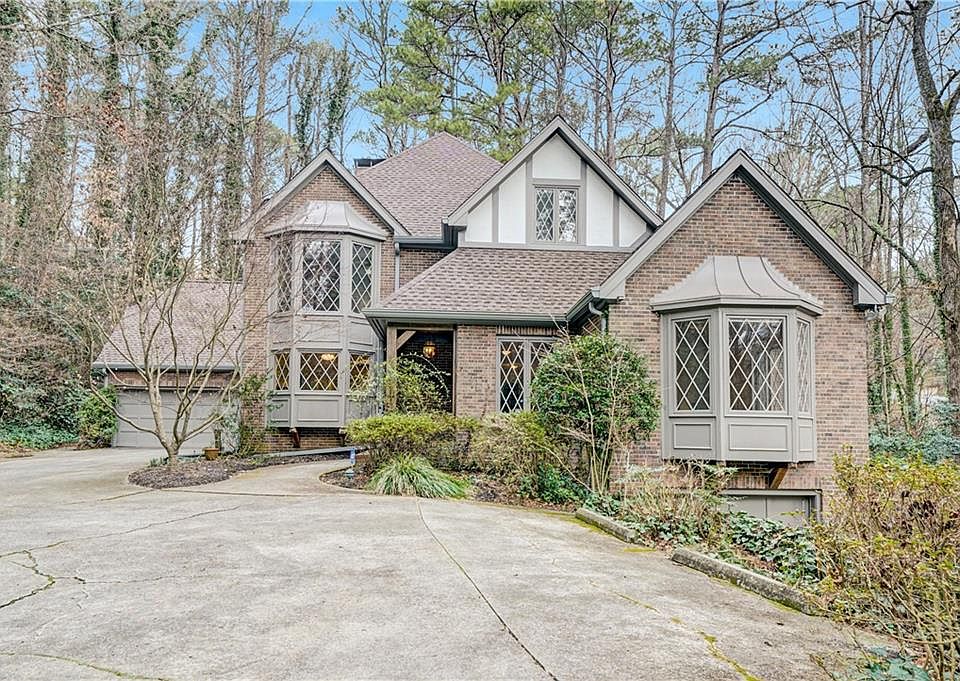 1st image of 1701 Trotters Ln