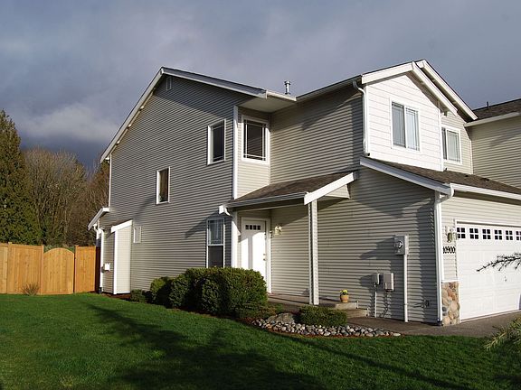 5th image of 10900 185th Ave E