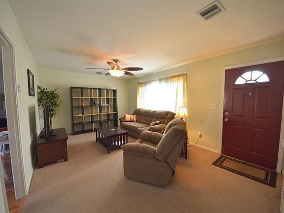 2nd image of 3952 Belfast Ave