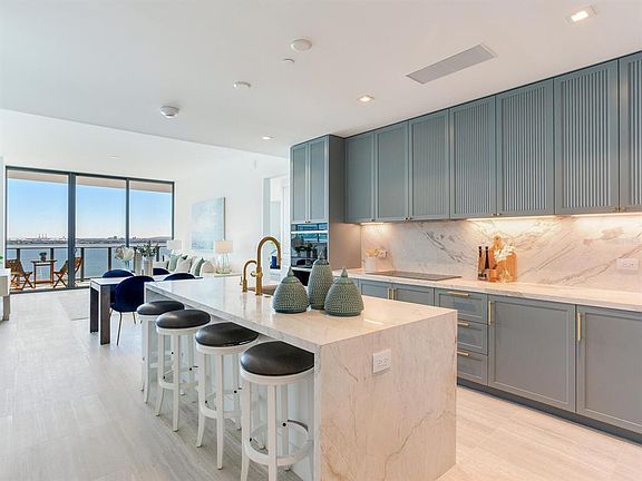 4th image of 3015 S YSABELLA AVENUE #1403
