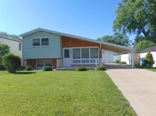 2202 Saint Francis Ave, Joliet, IL 60436