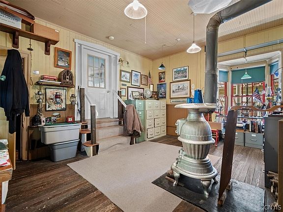 15th image of 6324 E Hill Rd