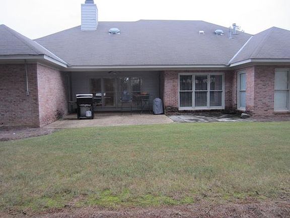 4th image of 7187 Otter Dr