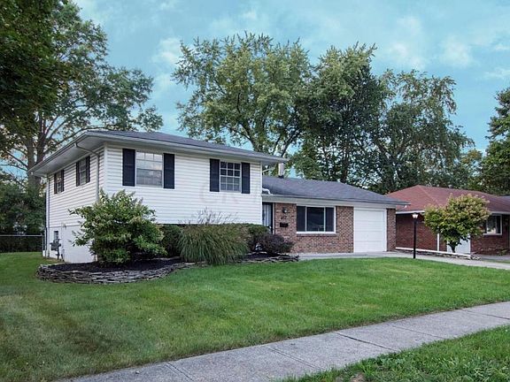 2nd image of 457 Foxwood Dr