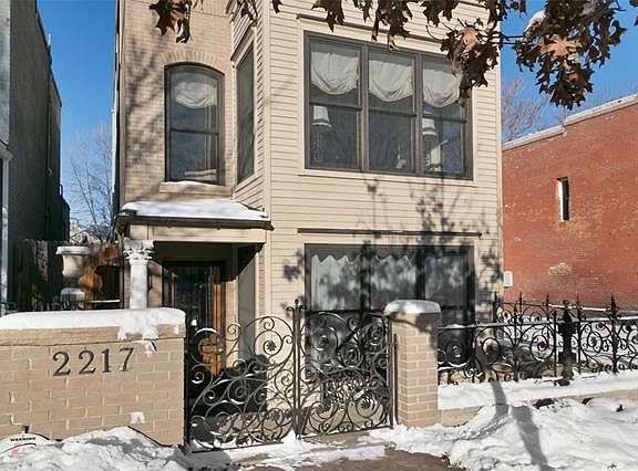 3rd image of 2217 N Clarkson St