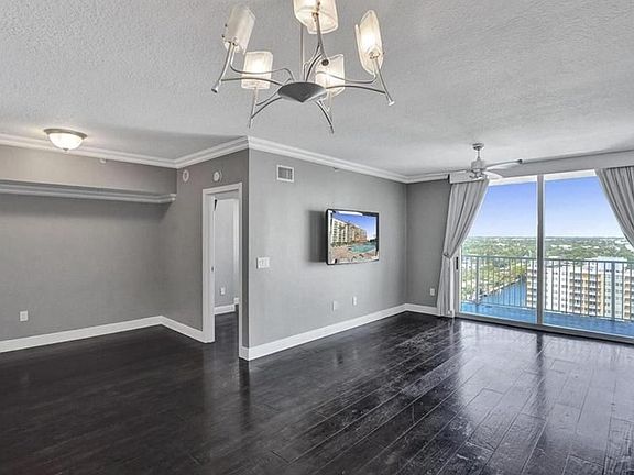 5th image of 3020 NE 32nd Ave APT 1512