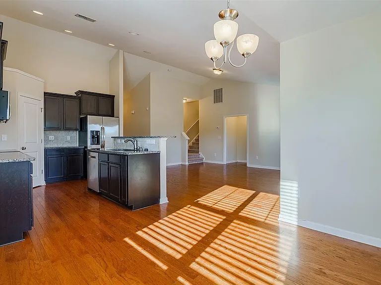 318 Keegan Rock Ct — Photo 7
