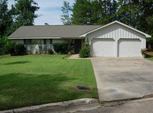 105 Brookwood Pl, Hattiesburg, MS 39402