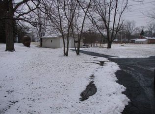 12500 S McCarthy Rd, Palos Heights, IL