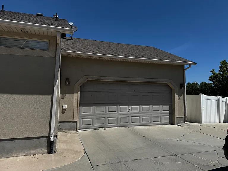 12501 S Mayan St — Photo 3