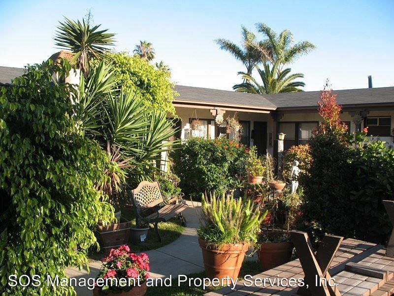 2nd image of 4751 Mission Blvd APT 04