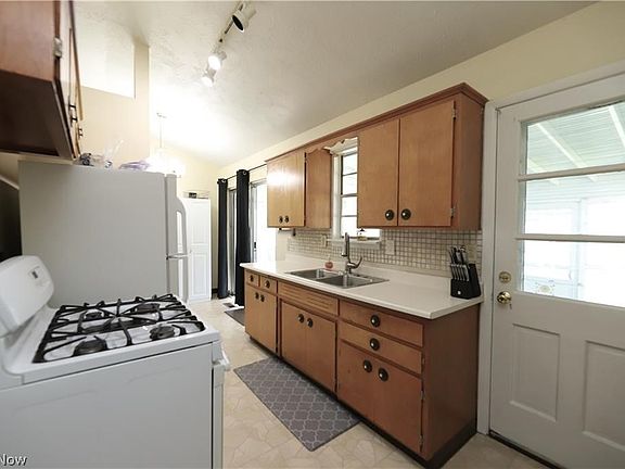 5th image of 6340 Smith Rd