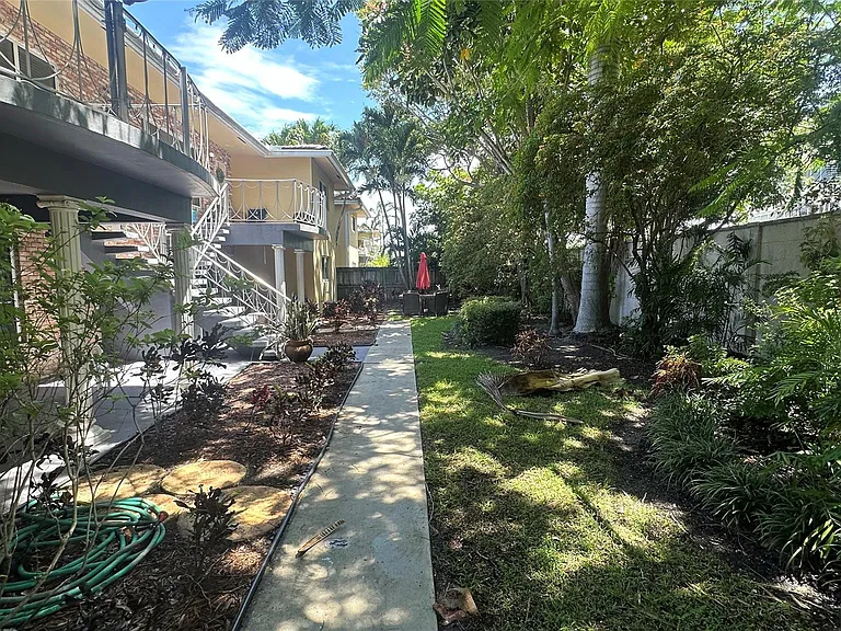 1900 NE 29th St #2C — Photo 20
