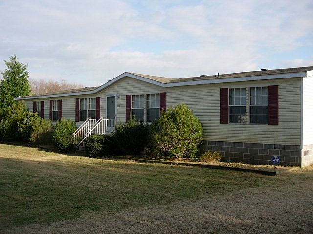 1st image of 33115 Haden Cir